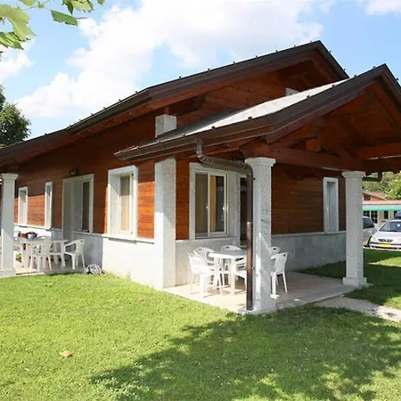 Village Isolino 3*