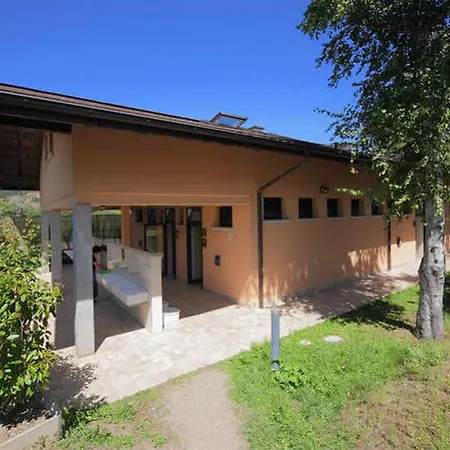 Village Isolino 3*